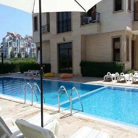 Apartman Amara *